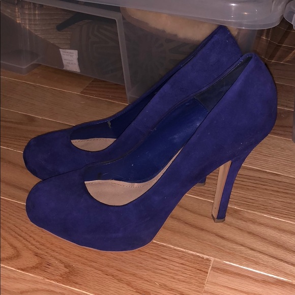 Blue Steve Madden platform heels - Picture 2 of 3